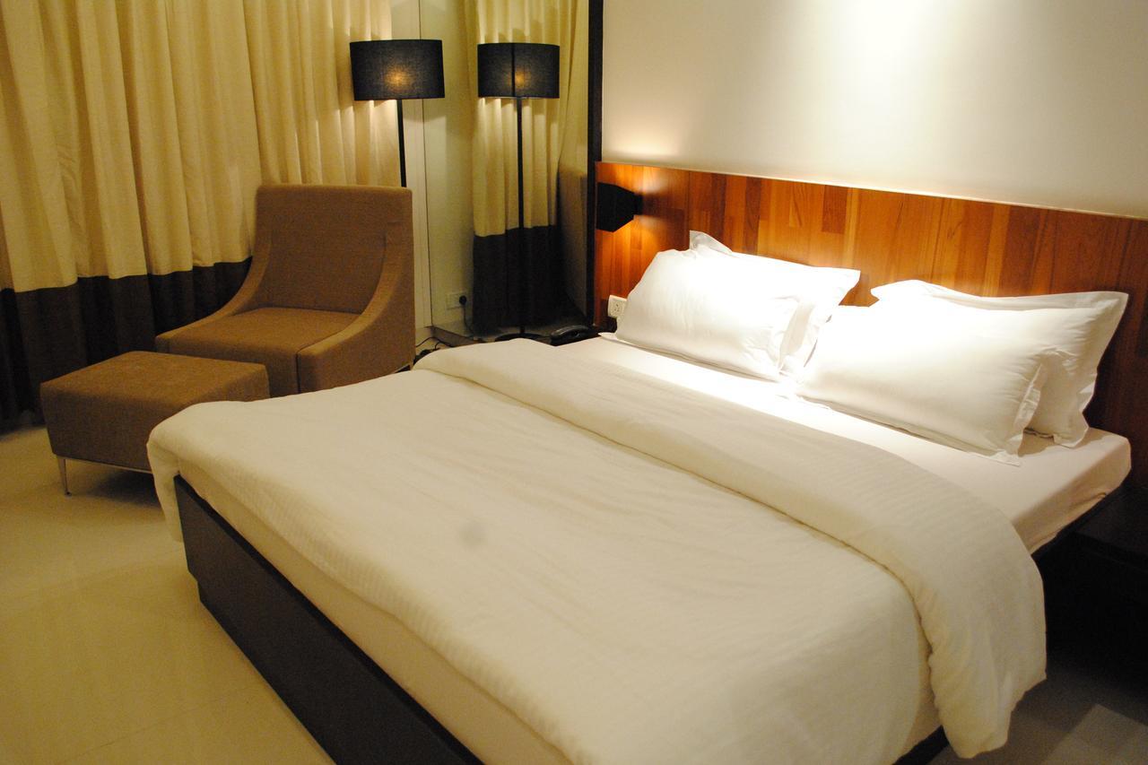 Hotel Landmark รัตนากีรี ภายนอก รูปภาพ